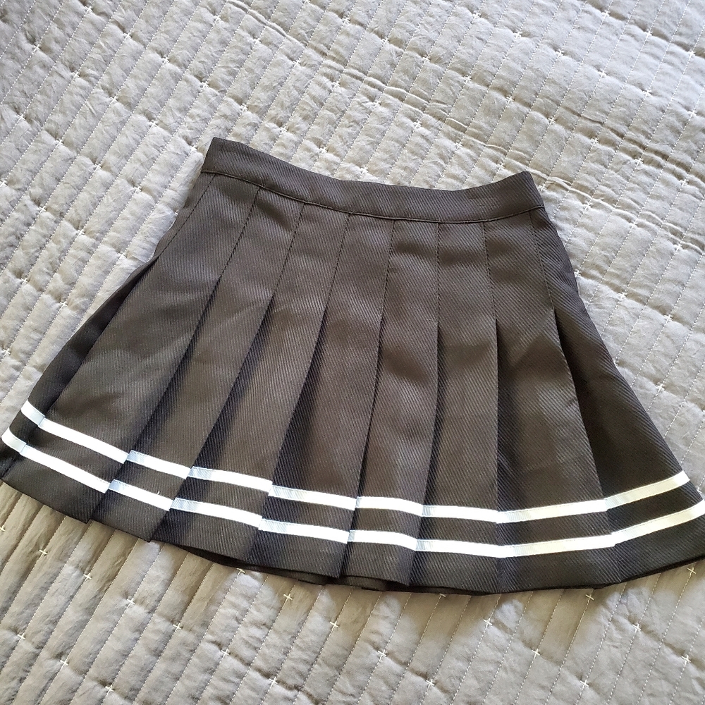Black Pleated Tennis Skirt